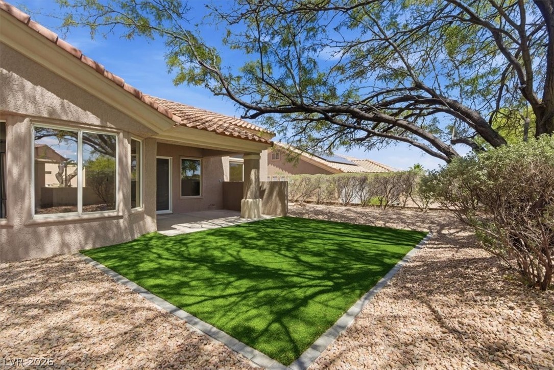 10013 Cresent Creek Drive Las Vegas NV 89134