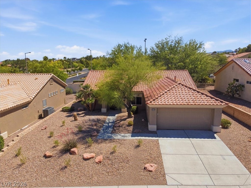 10013 Cresent Creek Drive Las Vegas NV 89134
