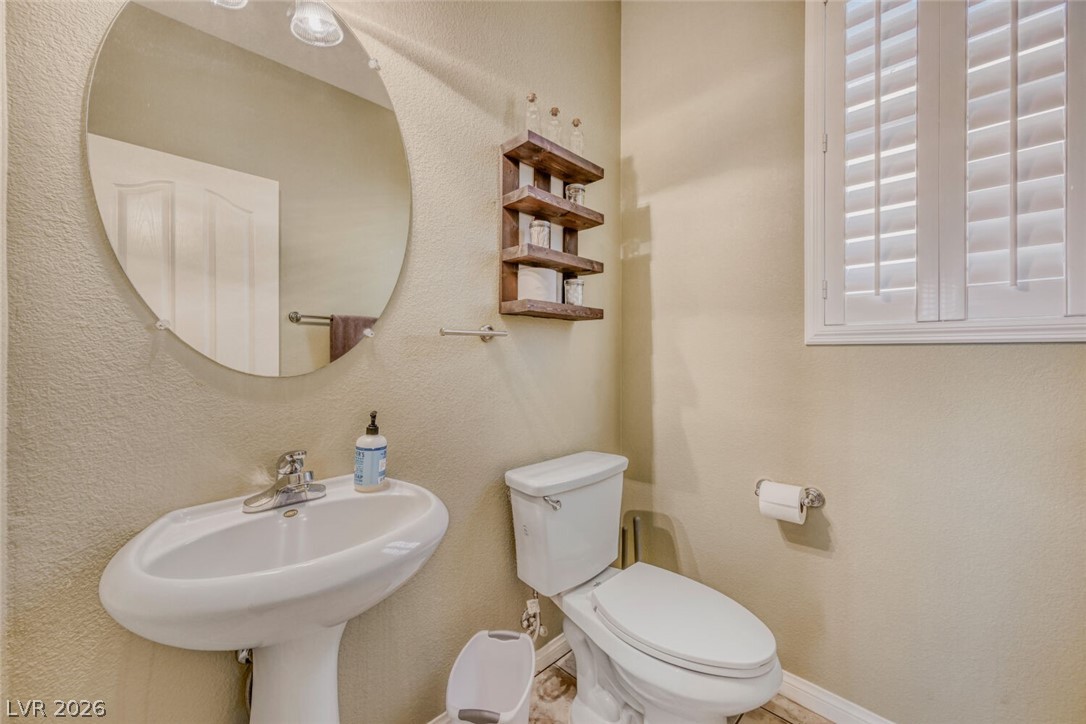 10131 Hollis Mountain Avenue Las Vegas NV 89148