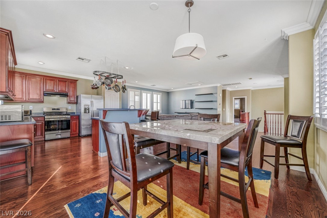 10131 Hollis Mountain Avenue Las Vegas NV 89148