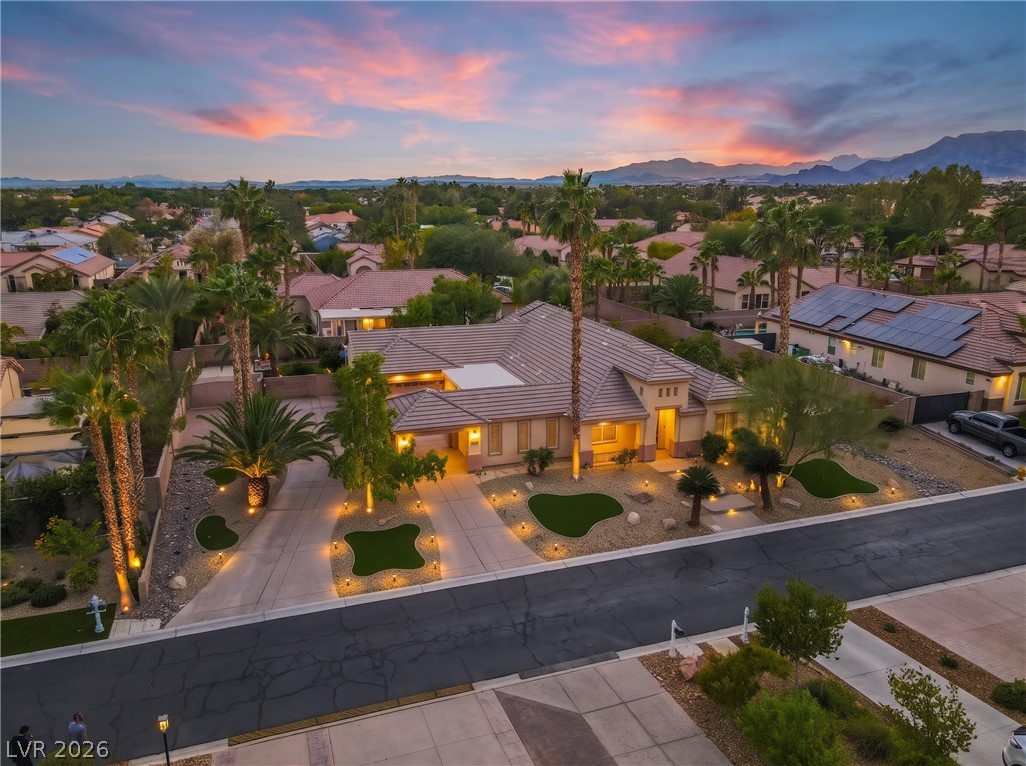 7301 Lake Farm Avenue Las Vegas NV 89131