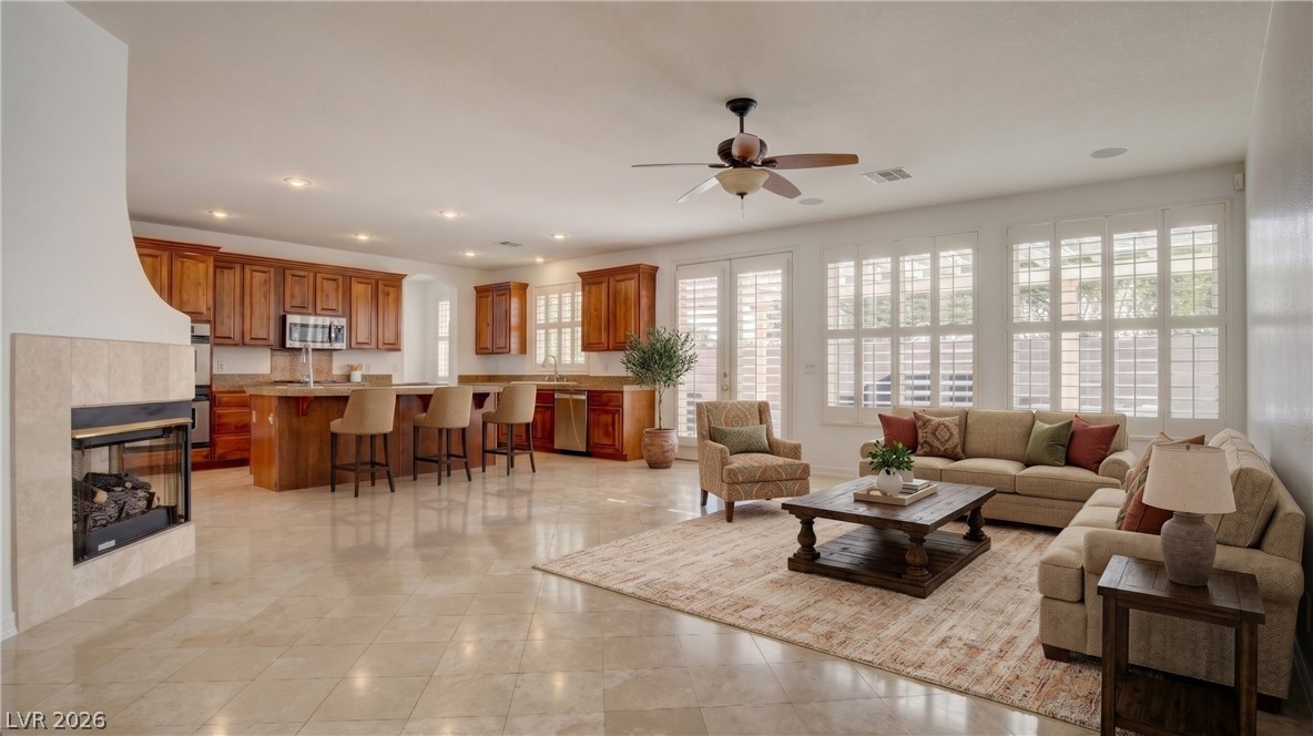 7301 Lake Farm Avenue Las Vegas NV 89131