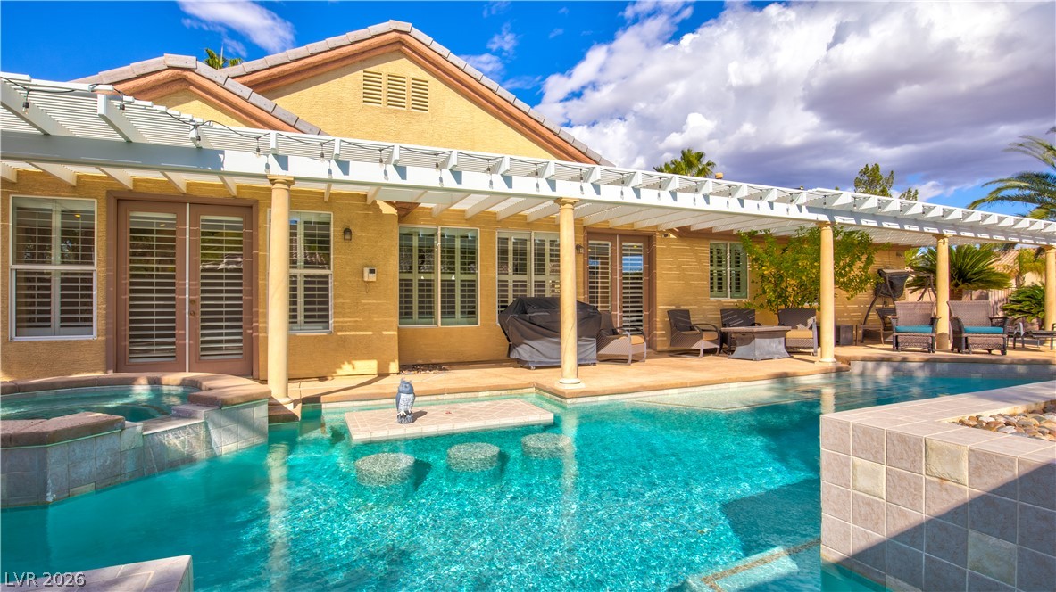 7301 Lake Farm Avenue Las Vegas NV 89131