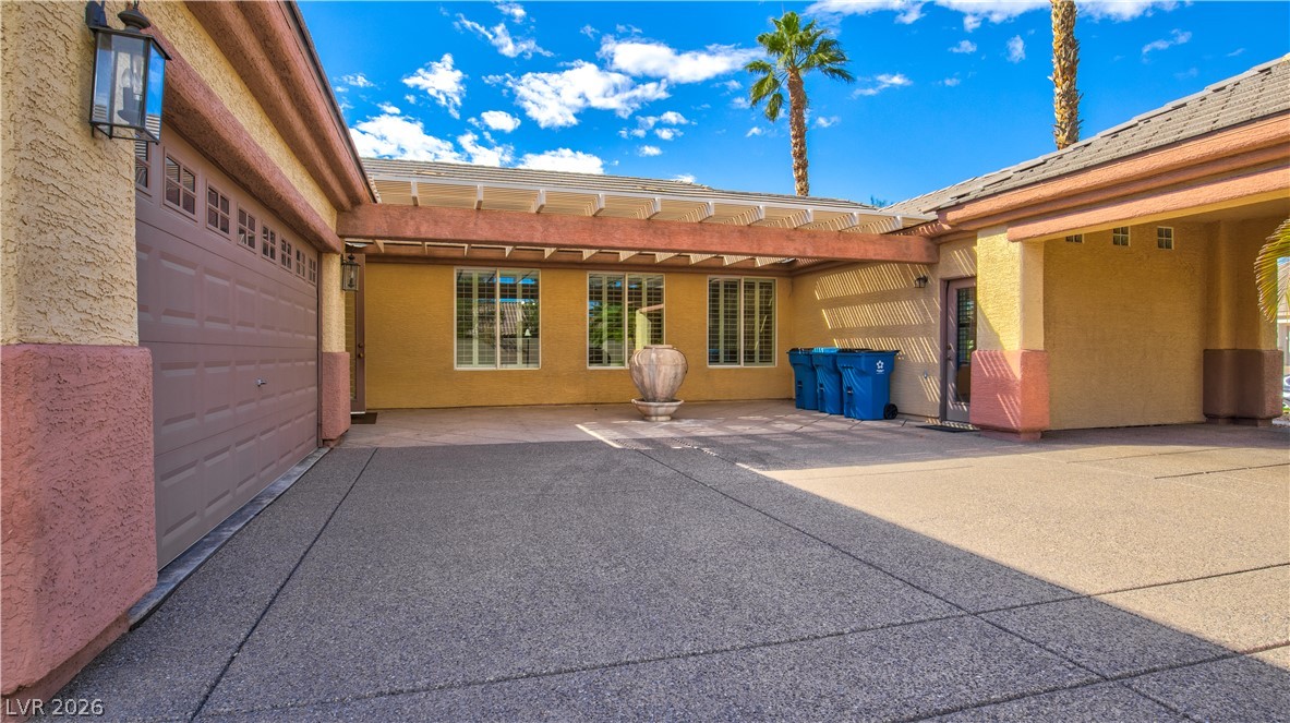 7301 Lake Farm Avenue Las Vegas NV 89131