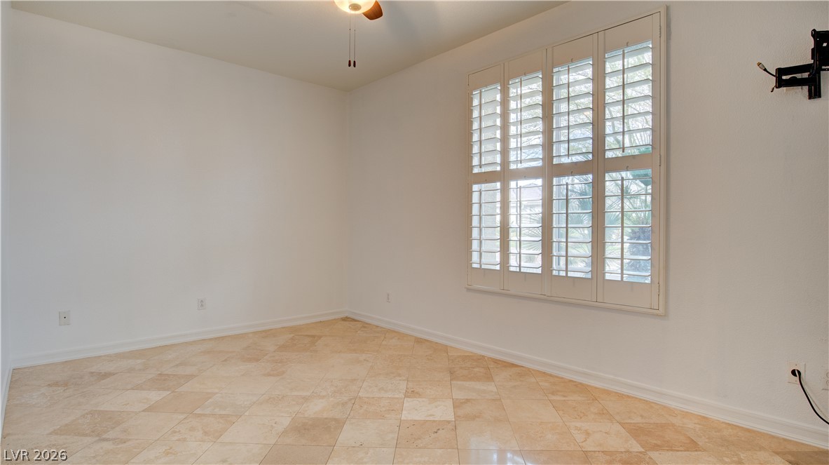 7301 Lake Farm Avenue Las Vegas NV 89131