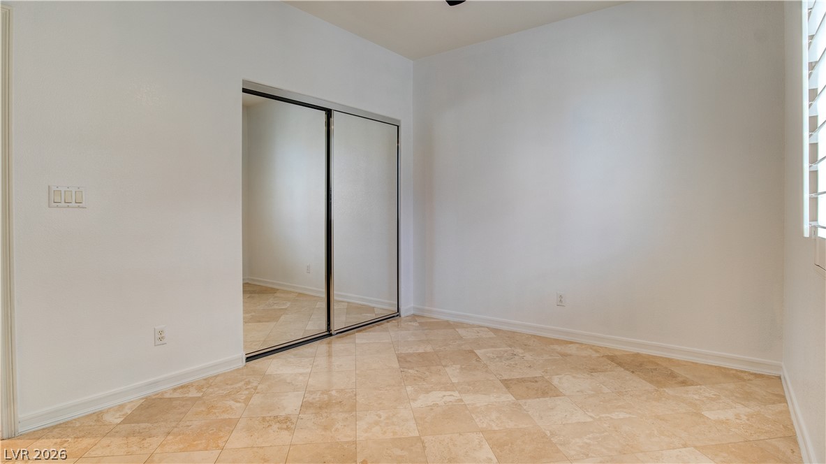 7301 Lake Farm Avenue Las Vegas NV 89131