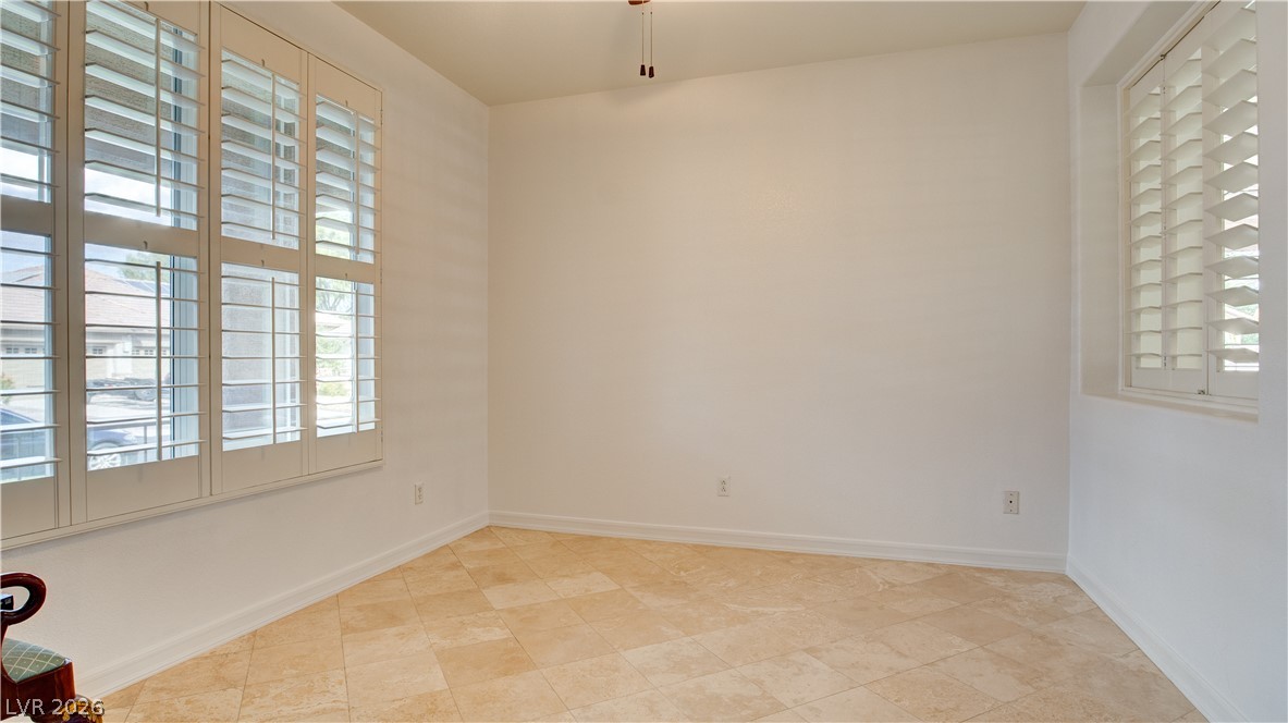 7301 Lake Farm Avenue Las Vegas NV 89131