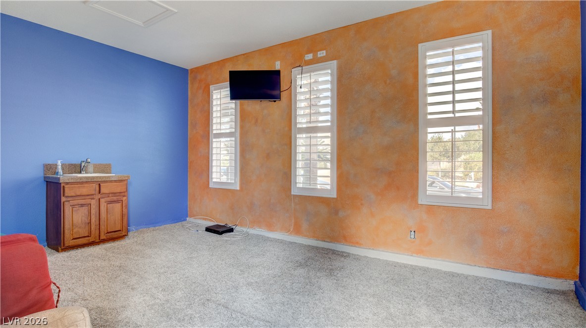 7301 Lake Farm Avenue Las Vegas NV 89131