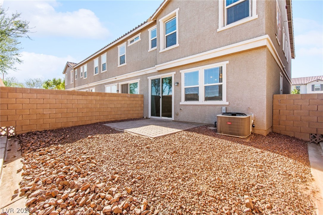 5317 Silver Branch Avenue Las Vegas NV 89118
