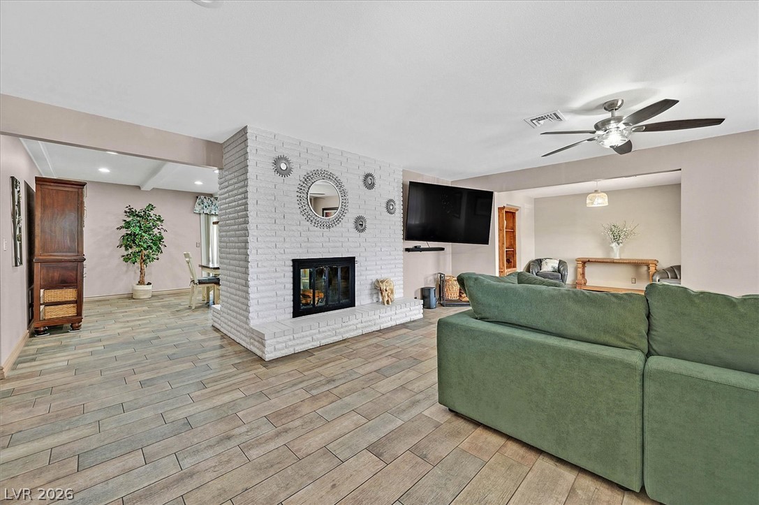 6824 Adobe Court Las Vegas NV 89146