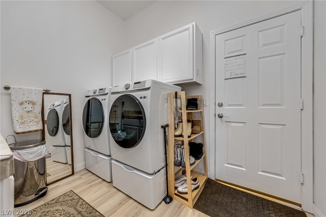 2308 Trident Maple Street Las Vegas NV 89117