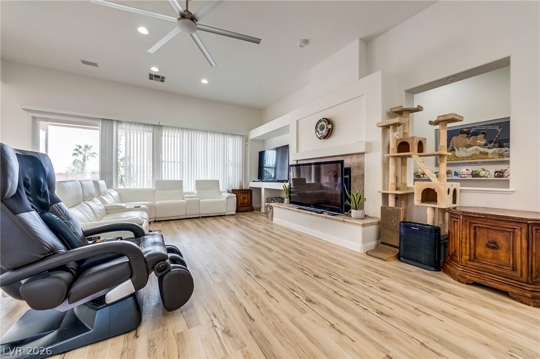 2308 Trident Maple Street Las Vegas NV 89117