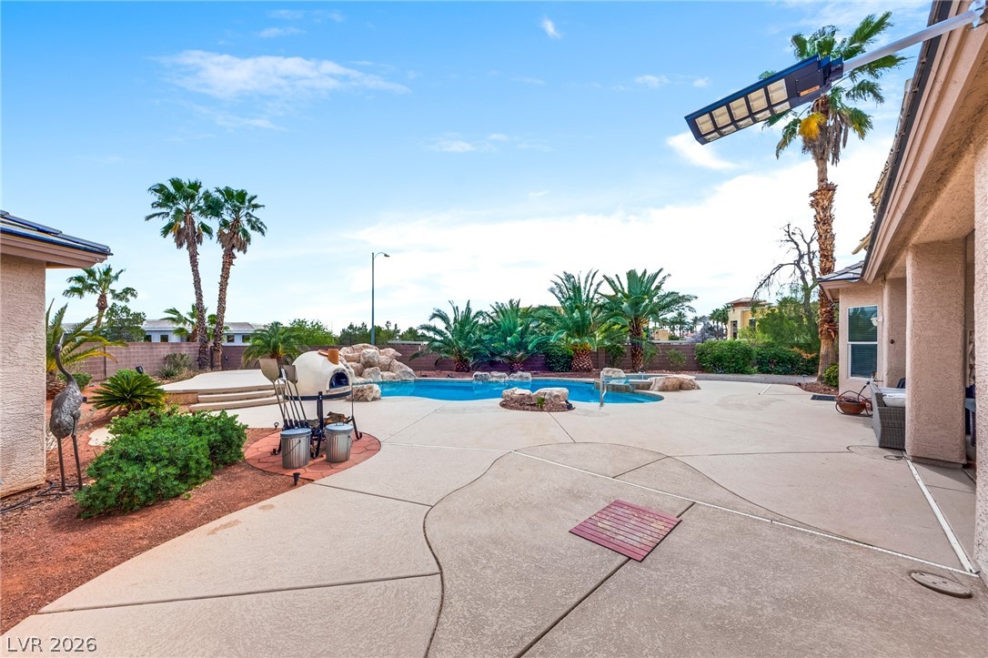 2308 Trident Maple Street Las Vegas NV 89117