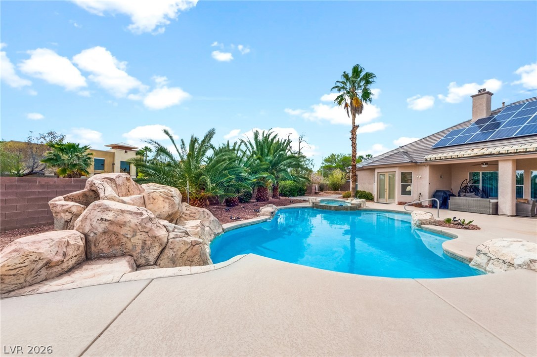 2308 Trident Maple Street Las Vegas NV 89117
