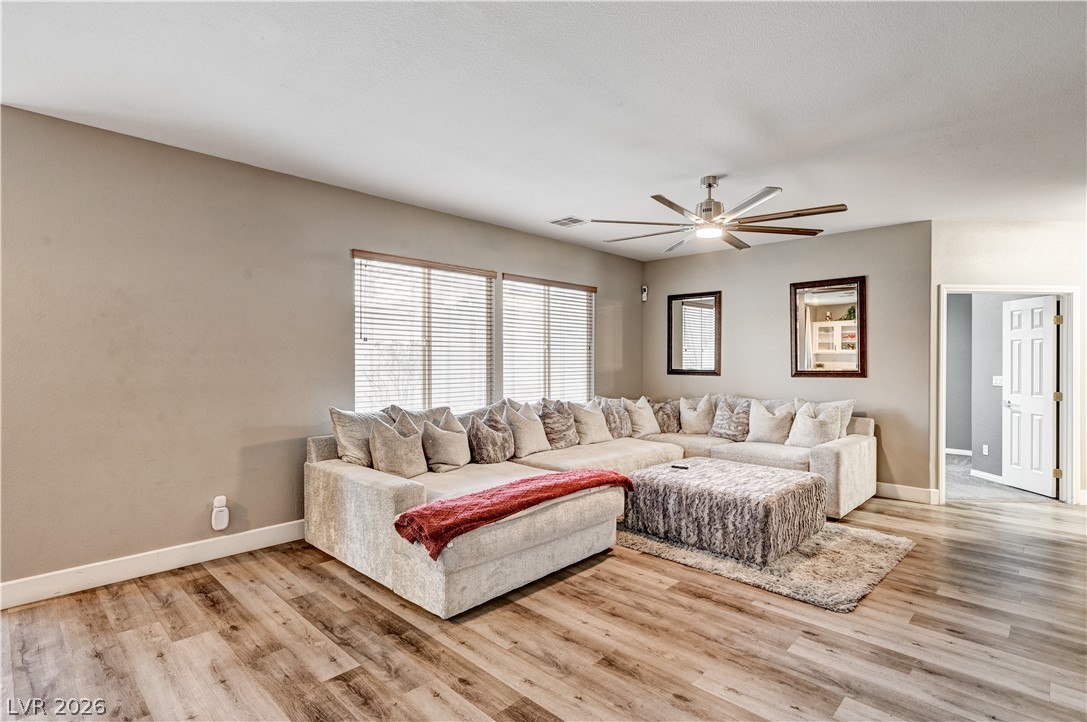 7821 Red Leaf Drive Las Vegas NV 89131