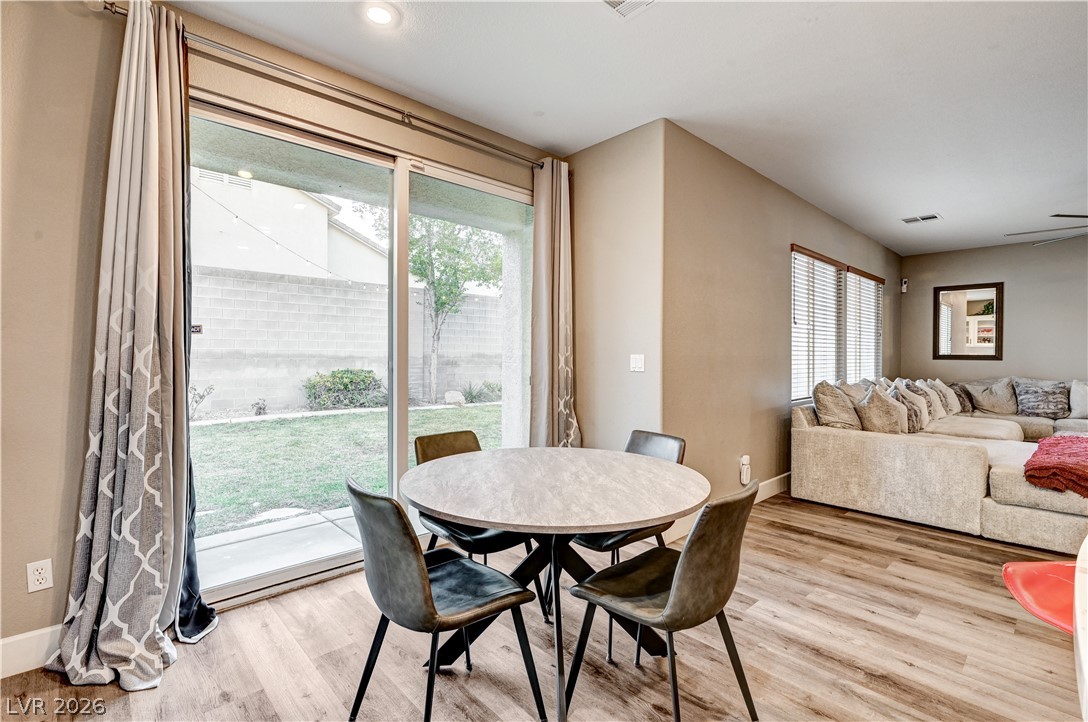 7821 Red Leaf Drive Las Vegas NV 89131