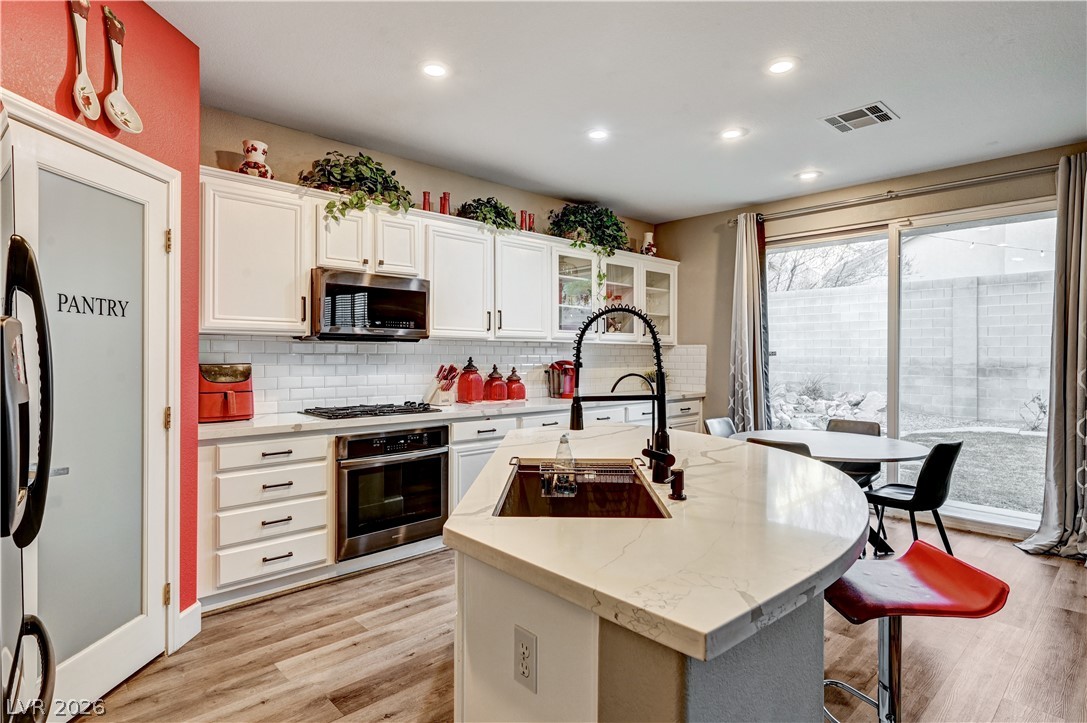 7821 Red Leaf Drive Las Vegas NV 89131