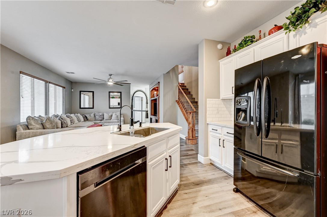 7821 Red Leaf Drive Las Vegas NV 89131