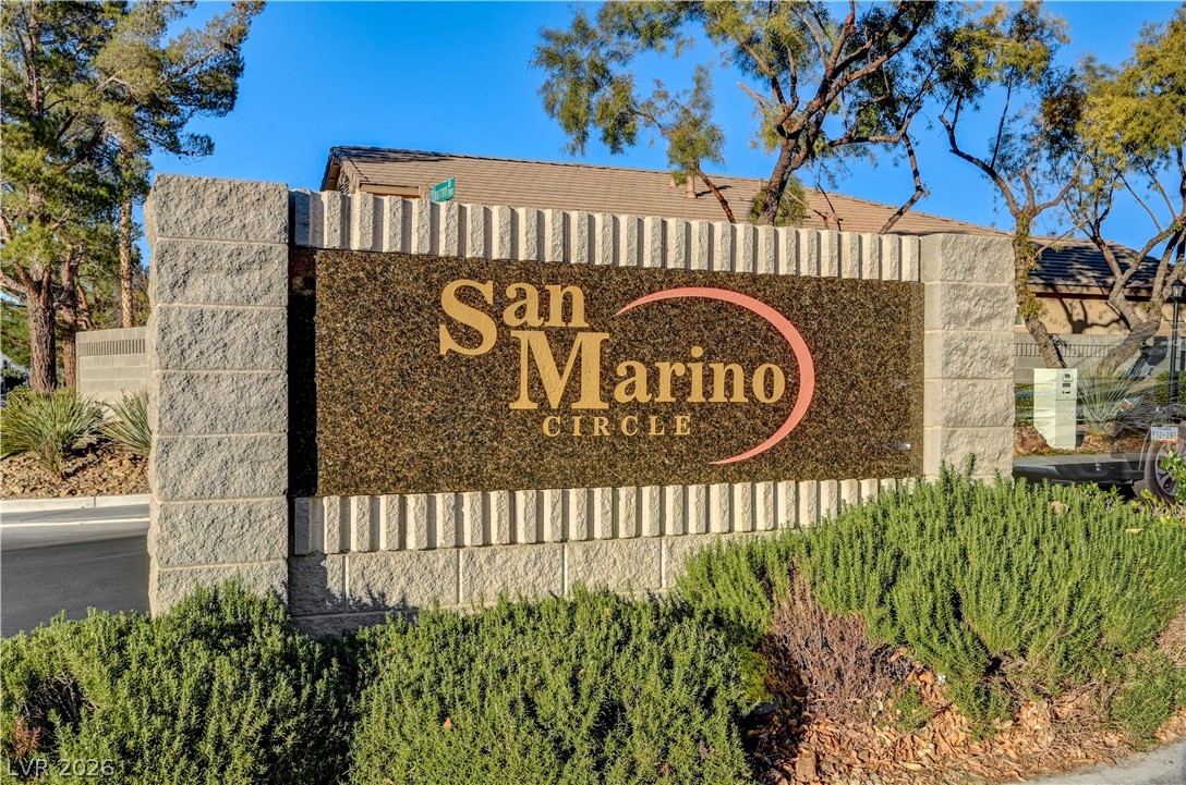 7821 Red Leaf Drive Las Vegas NV 89131