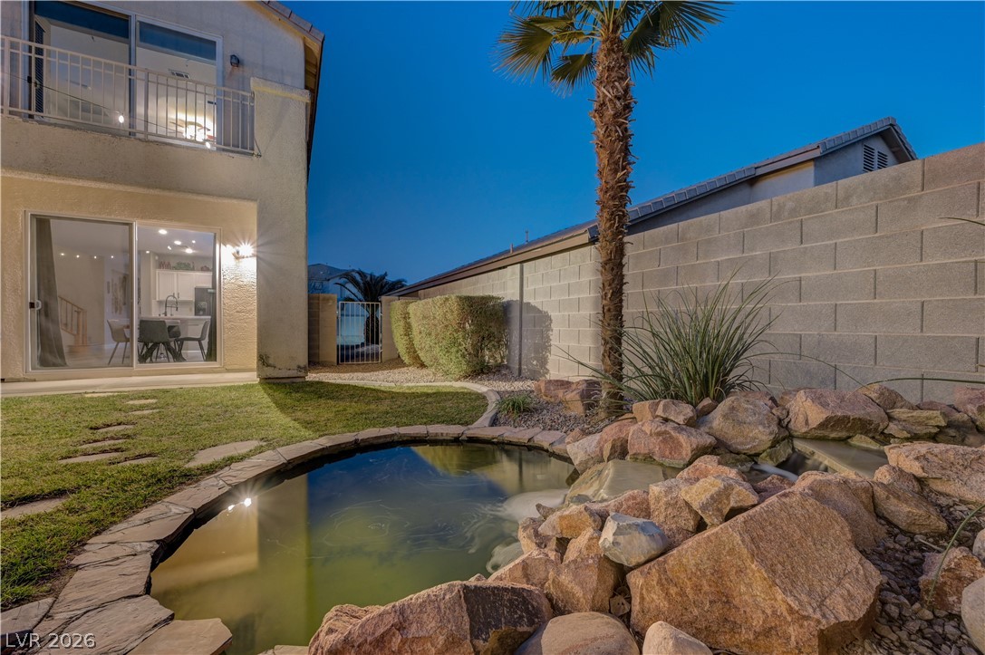 7821 Red Leaf Drive Las Vegas NV 89131