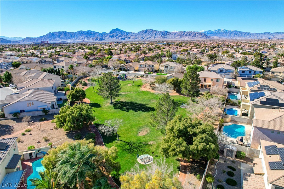 7821 Red Leaf Drive Las Vegas NV 89131