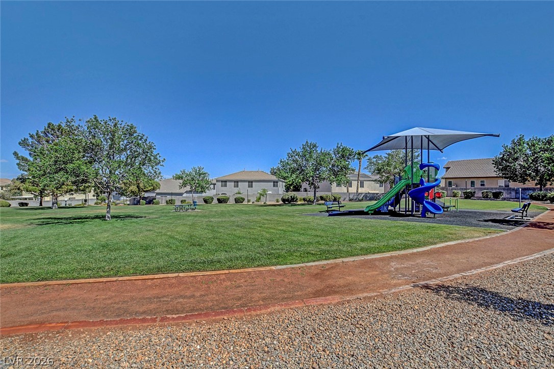 7821 Red Leaf Drive Las Vegas NV 89131