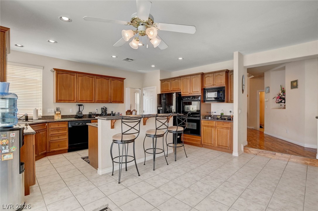 74 Tamarron Cliffs Street Las Vegas NV 89148