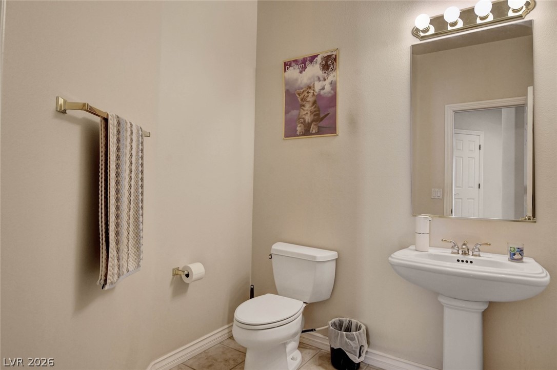 74 Tamarron Cliffs Street Las Vegas NV 89148