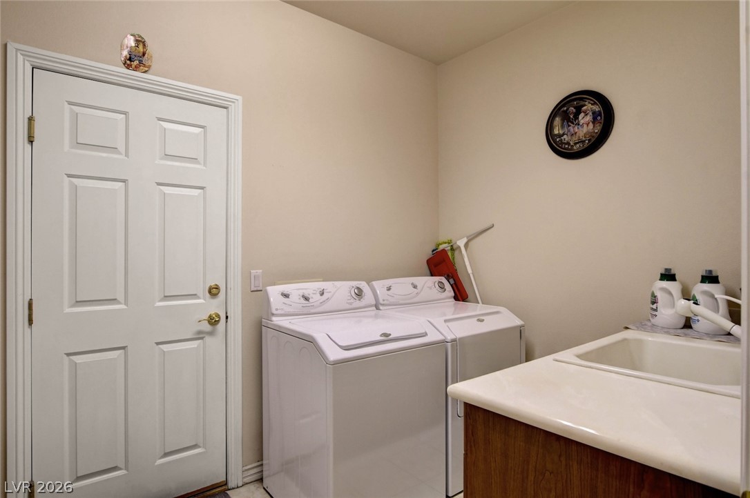 74 Tamarron Cliffs Street Las Vegas NV 89148