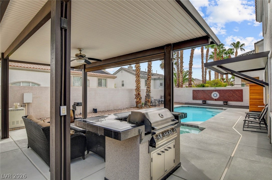 74 Tamarron Cliffs Street Las Vegas NV 89148