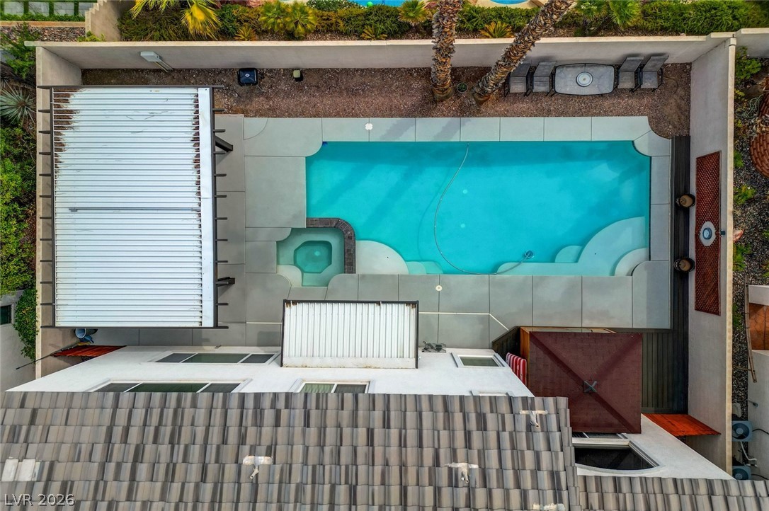 74 Tamarron Cliffs Street Las Vegas NV 89148