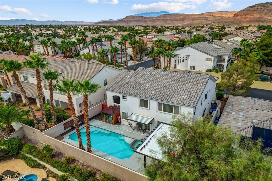 74 Tamarron Cliffs Street Las Vegas NV 89148