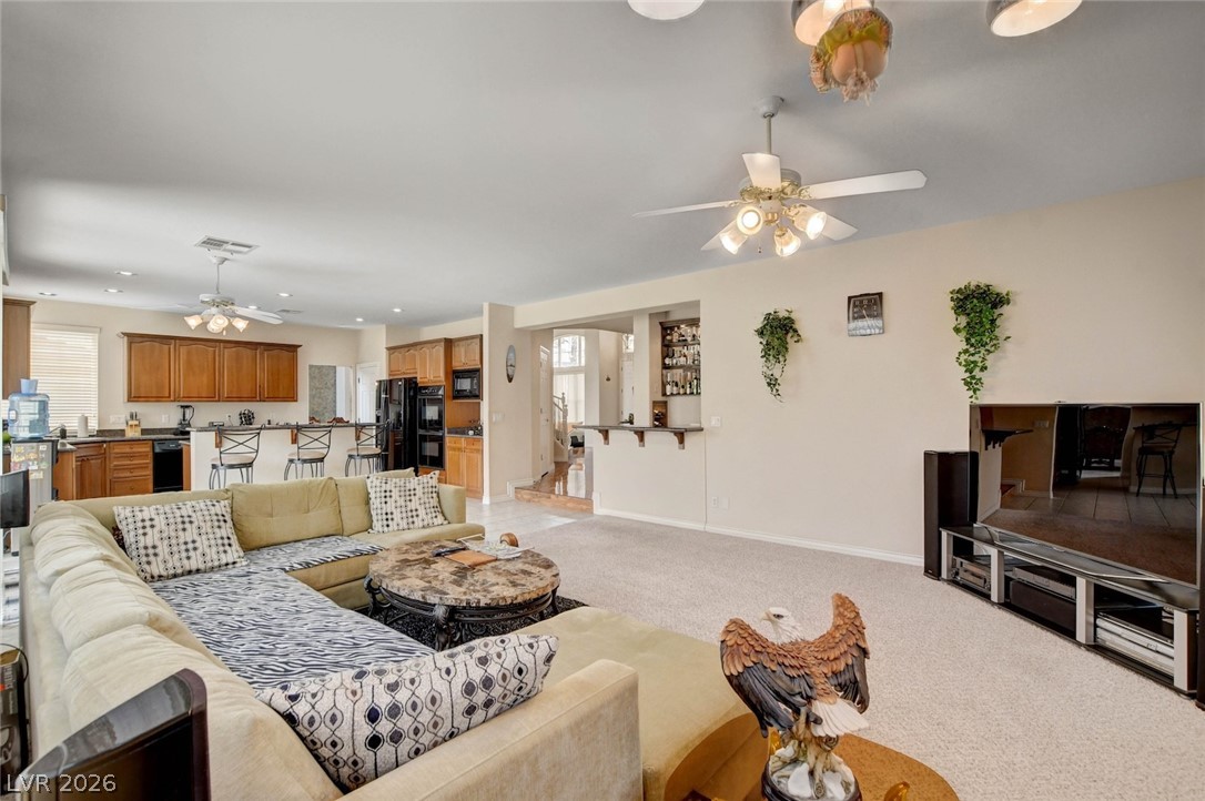 74 Tamarron Cliffs Street Las Vegas NV 89148