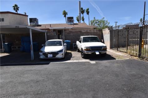 3908 Palos Verdes Street Las Vegas NV 89119