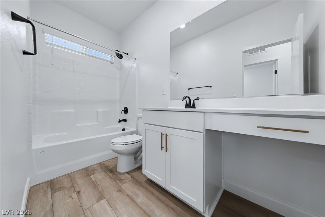 1437 Whistling Kite Street Las Vegas NV 89138