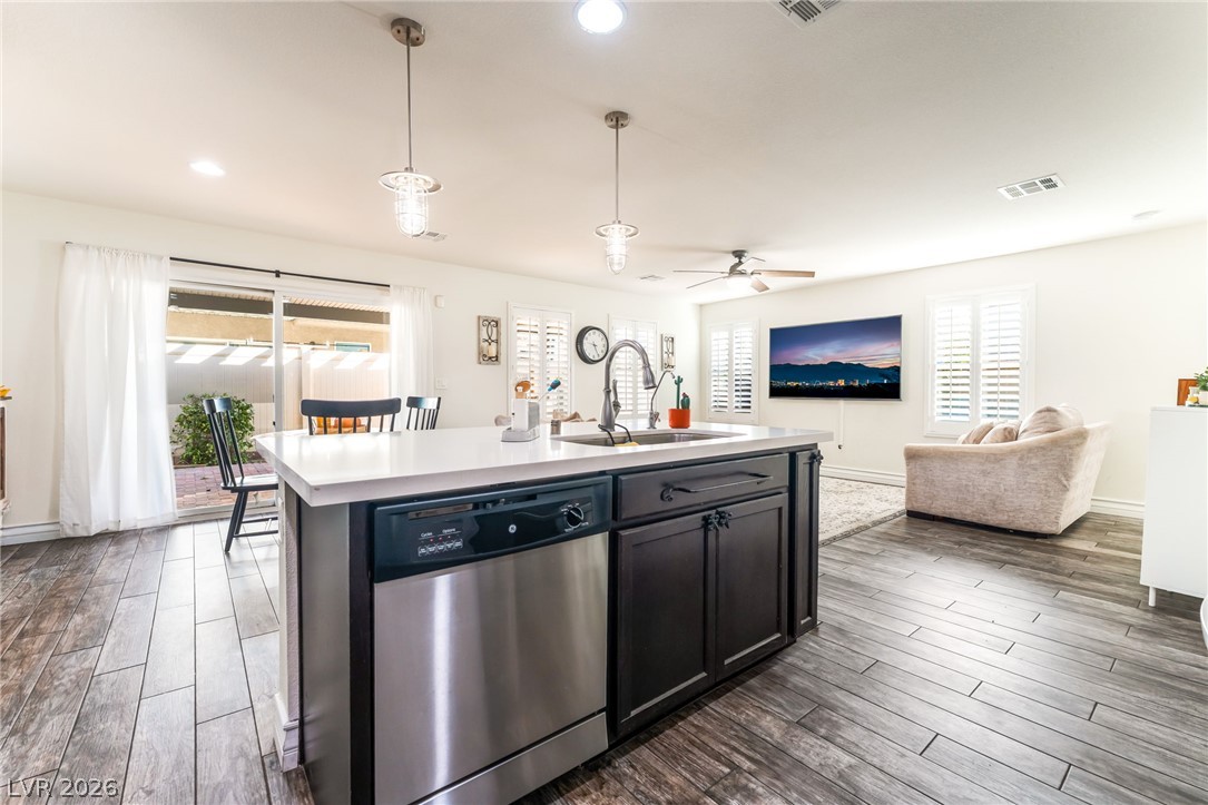 3668 Via Mariposa Avenue Las Vegas NV 89115