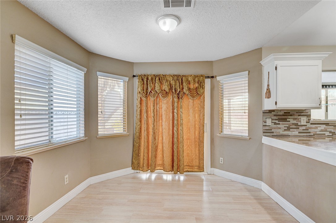 2368 Los Feliz Street Las Vegas NV 89156