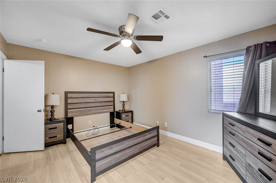 2368 Los Feliz Street Las Vegas NV 89156