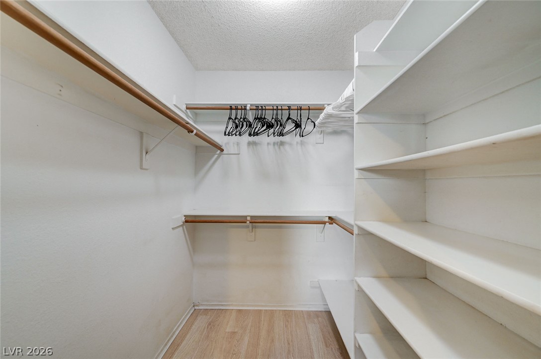 2368 Los Feliz Street Las Vegas NV 89156