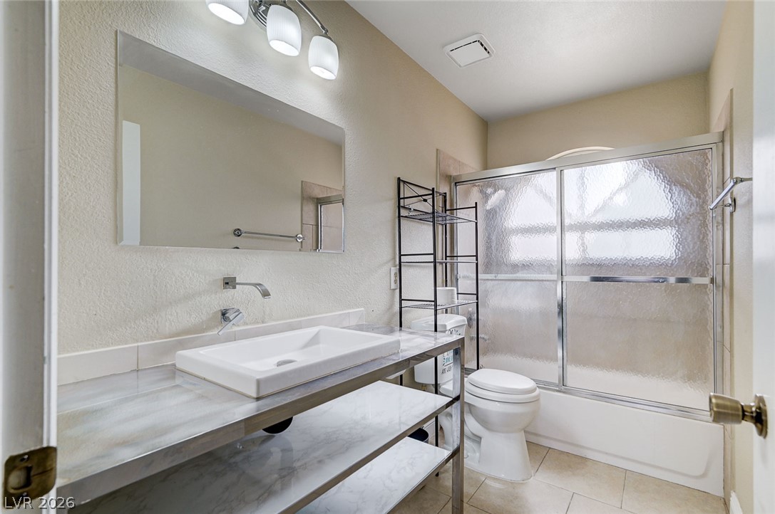 2368 Los Feliz Street Las Vegas NV 89156