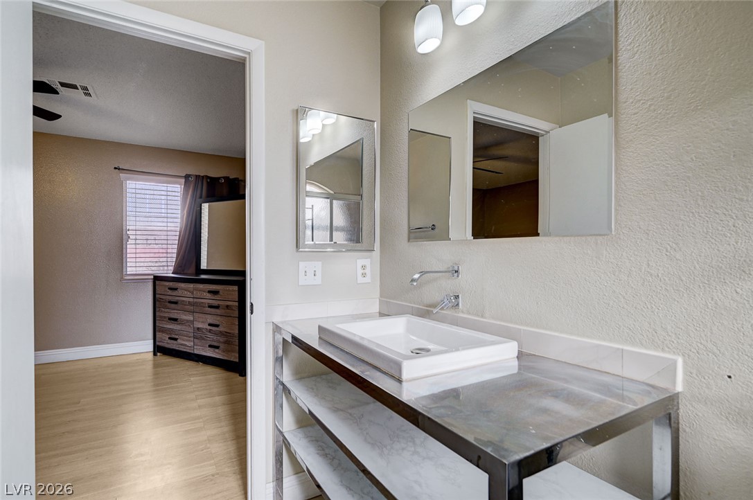 2368 Los Feliz Street Las Vegas NV 89156