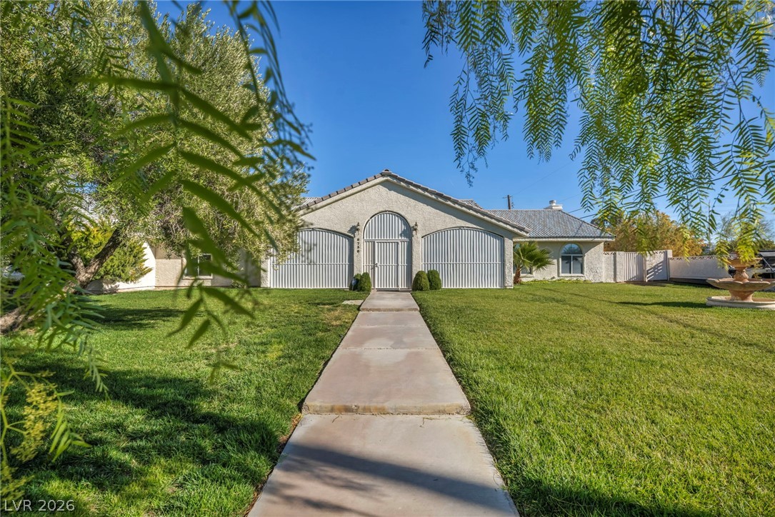 8736 Procyon Street Las Vegas NV 89139