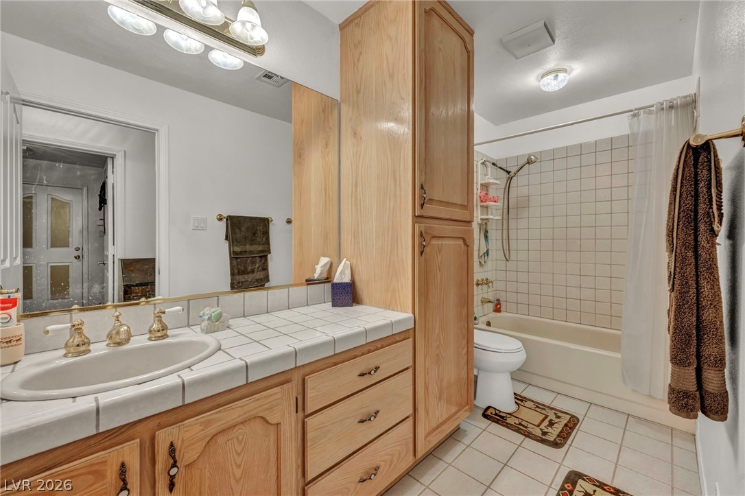 8736 Procyon Street Las Vegas NV 89139