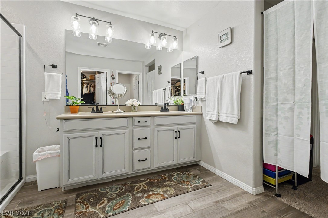 403 Stephen Clear Avenue North Las Vegas NV 89031