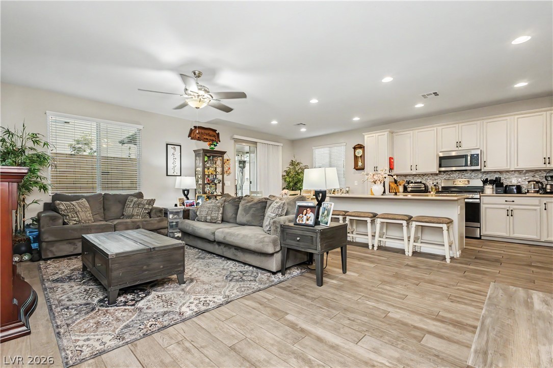 403 Stephen Clear Avenue North Las Vegas NV 89031