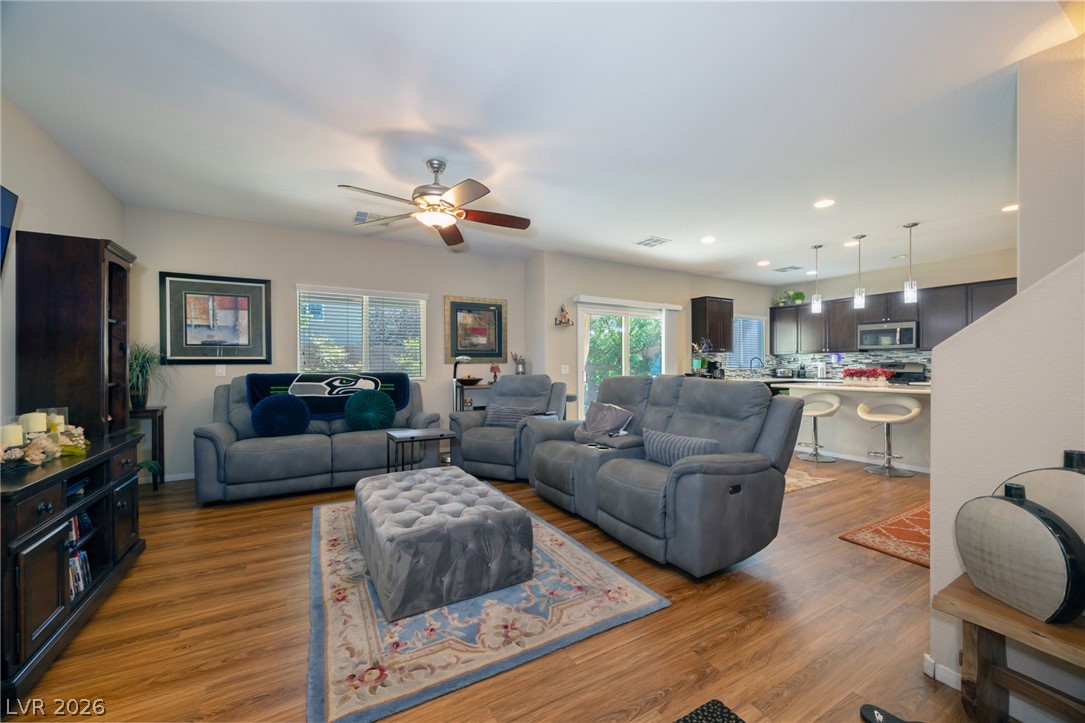 10821 Knickerbocker Avenue Las Vegas NV 89166