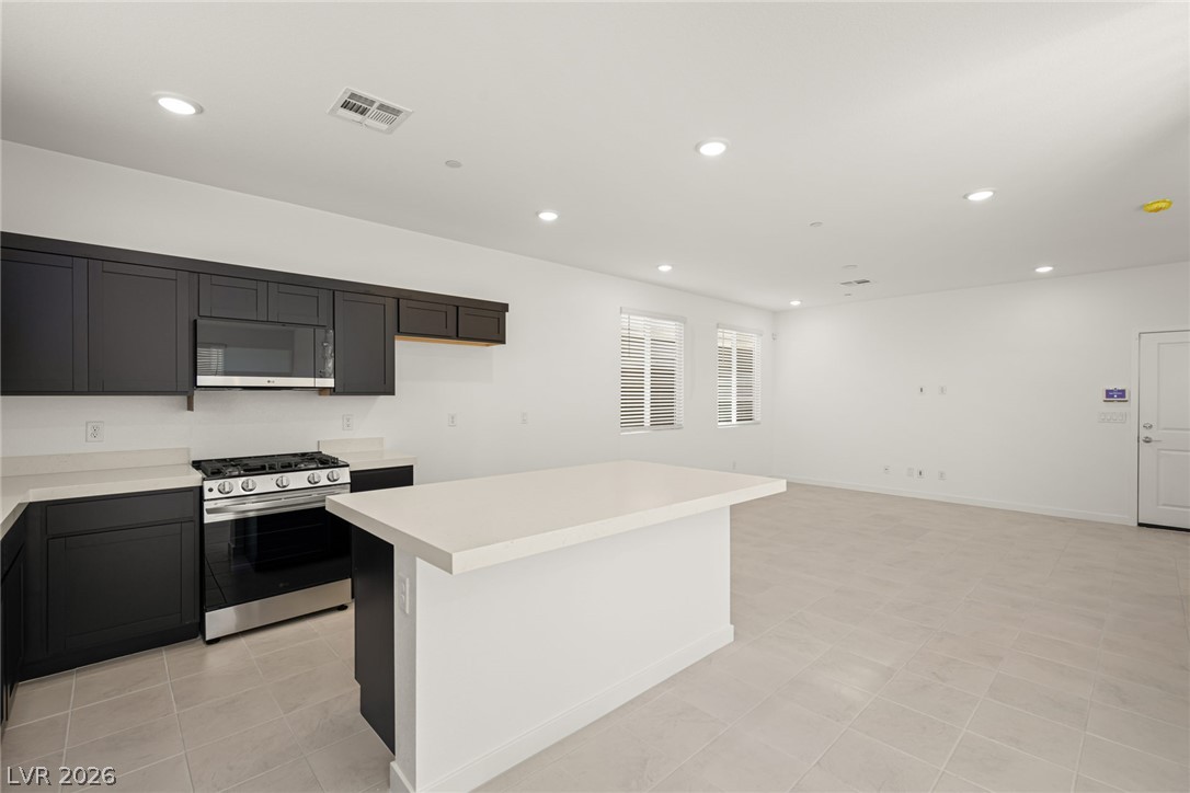 202 Kobuk Avenue Henderson NV 89011