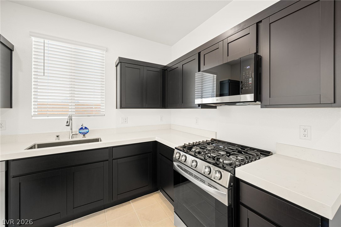202 Kobuk Avenue Henderson NV 89011