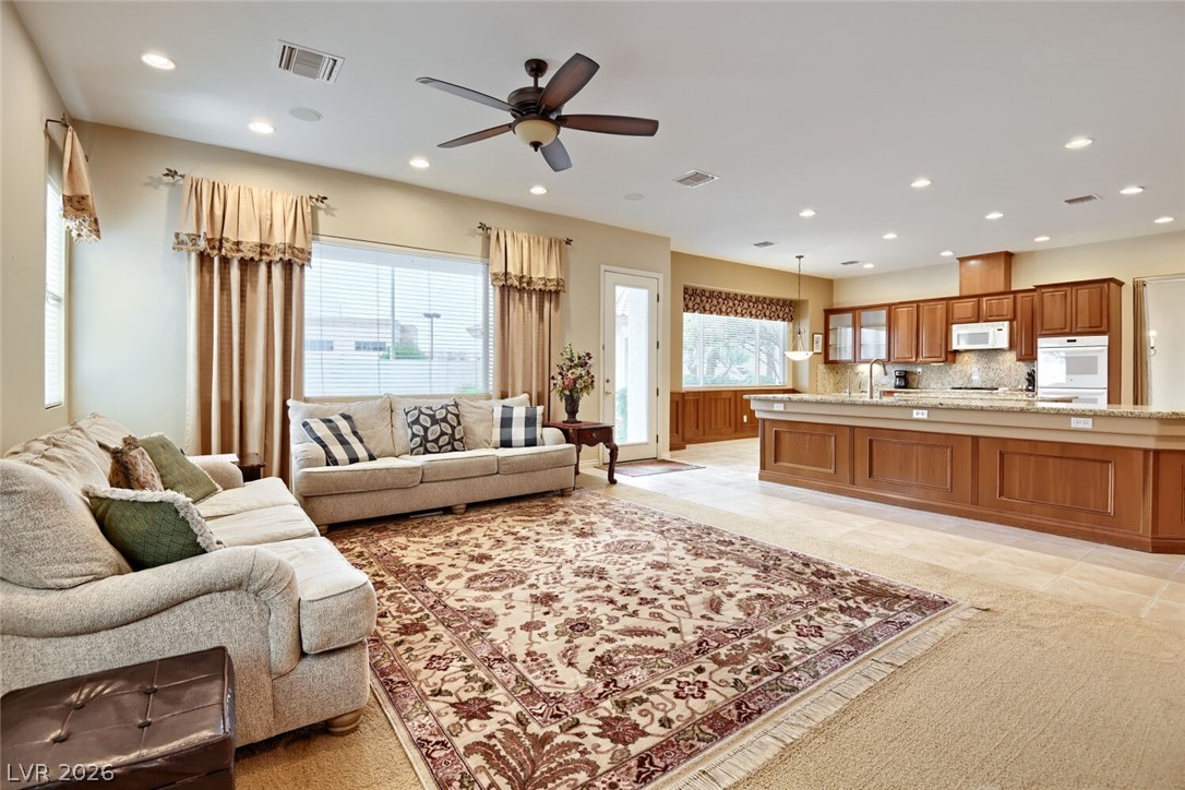 9655 Phoenician Avenue Las Vegas NV 89147