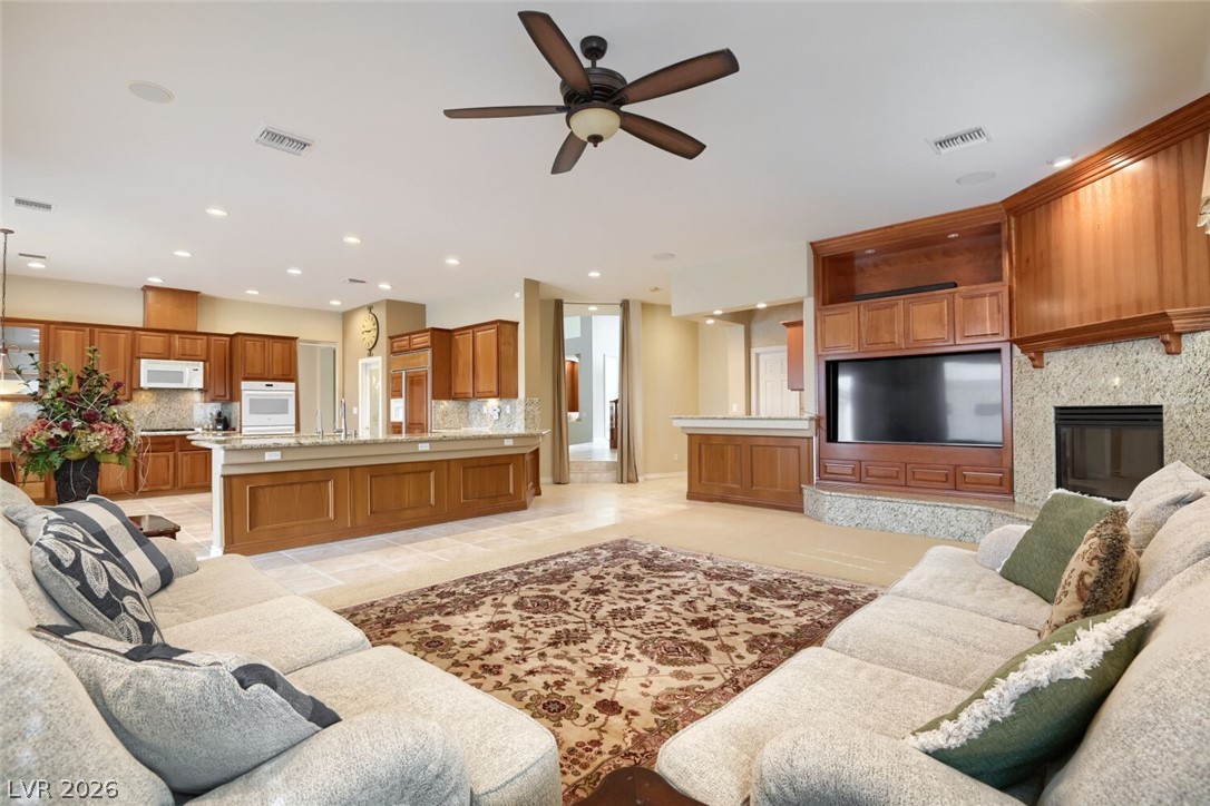 9655 Phoenician Avenue Las Vegas NV 89147